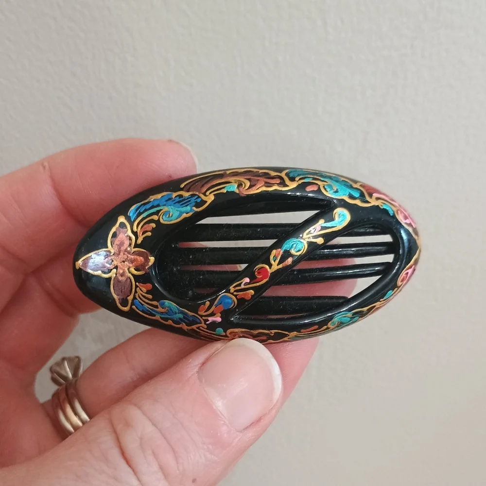 Vintage Set Of Hand Painted Black Plastic Hair Clips Slide Bow - Picture 4 of 6